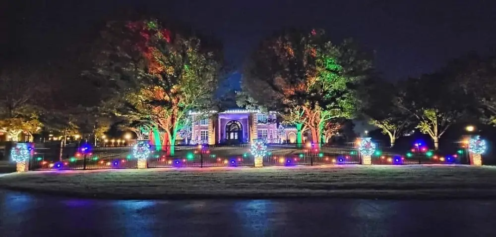 Christmas Light Installation Milford CT