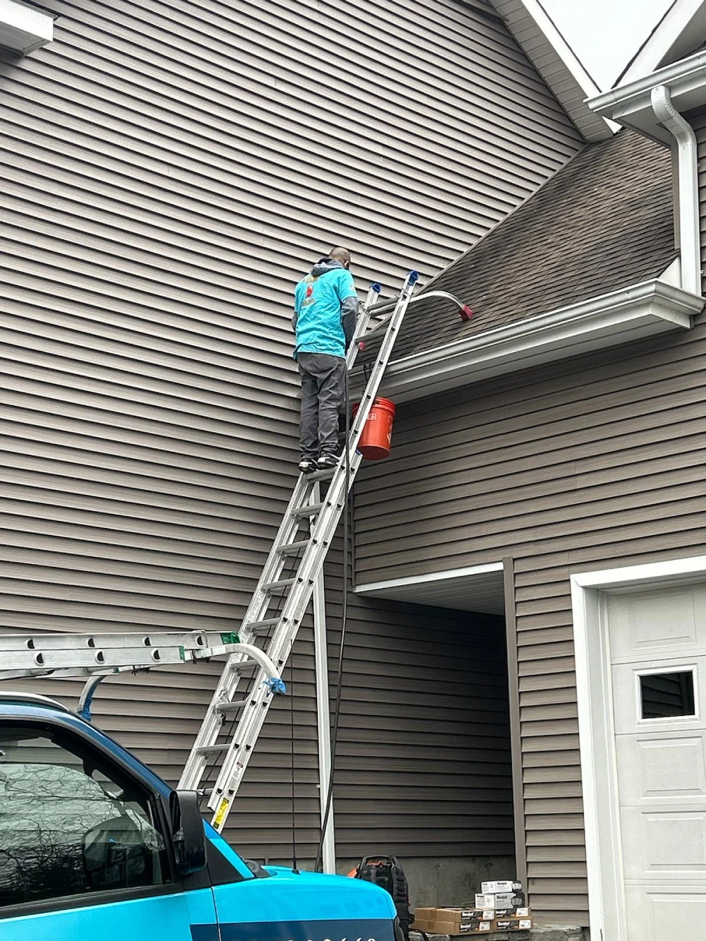 Gutter Cleaning Milford CT